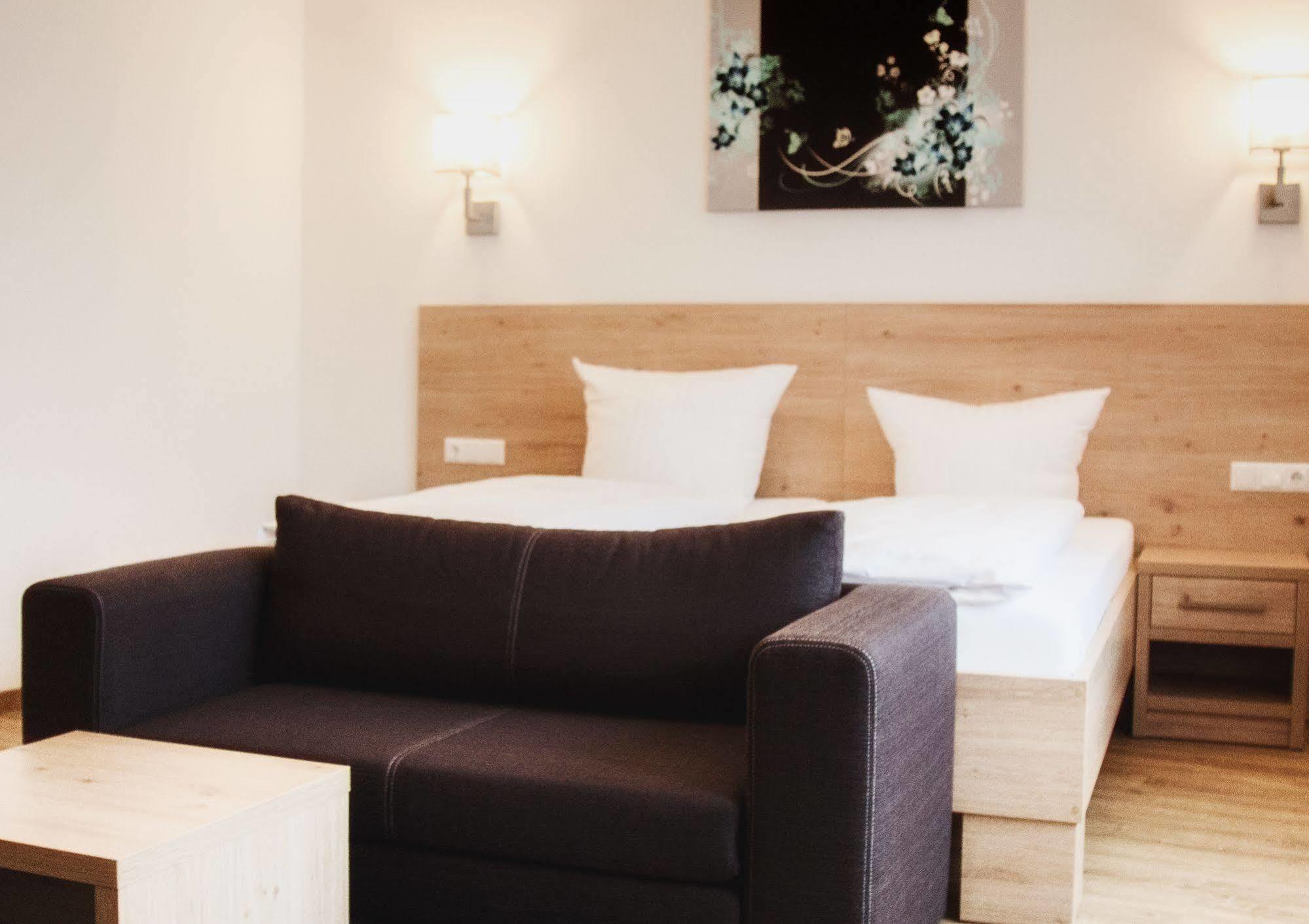 Hotel - Stadtvilla Central Σβάινφουρτ Εξωτερικό φωτογραφία