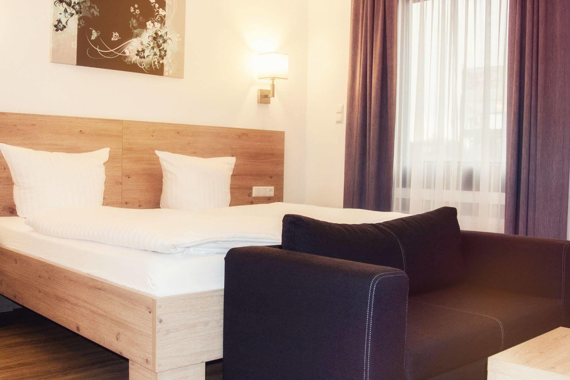 Hotel - Stadtvilla Central Σβάινφουρτ Εξωτερικό φωτογραφία